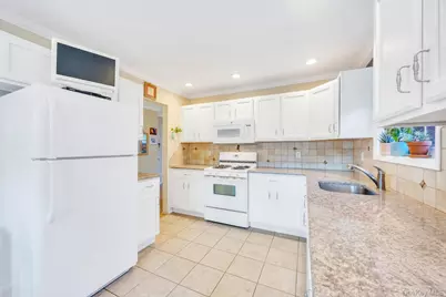 3 Snowdance Lane, Nesconset, NY 11767 - Photo 13