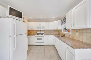 3 Snowdance Ln, Nesconset, NY 11767 - Photo 15