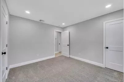 1911 Carroll Avenue, Merrick, NY 11566 - Photo 25