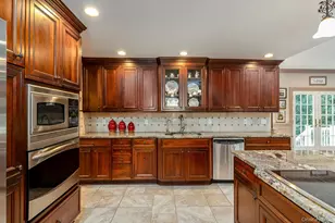 190 Northern Blvd, Saint James, NY 11780 - Photo 7