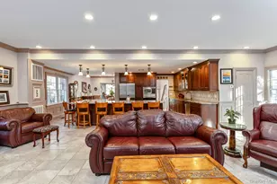 190 Northern Blvd, Saint James, NY 11780 - Photo 11