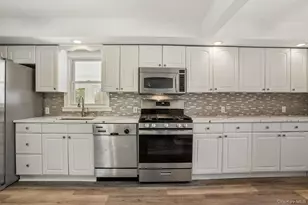 15 Milano Dr, Poughkeepsie, NY 12603 - Photo 29