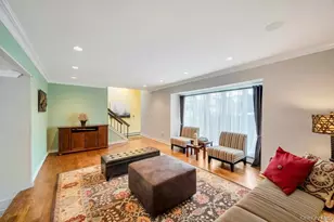 9 Kimberly Ave Ave, Farmingville, NY 11738 - Photo 9