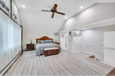 9 Kimberly Avenue Avenue, Farmingville, NY 11738 - Photo 27