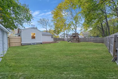 69 Poplar Street, Port Jefferson Station, NY 11776 - Photo 29