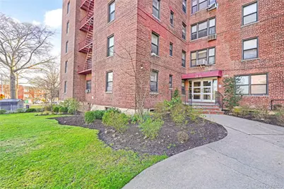 25-11 Union Street #2G, Flushing, NY 11354 - Photo 17