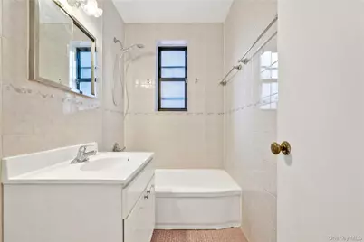 25-11 Union Street #2G, Flushing, NY 11354 - Photo 15