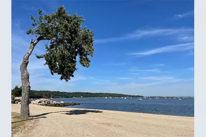 62 McCouns Lane, Oyster Bay, NY 11771 - Photo 23