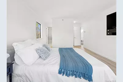 801 Hunters Run, Dobbs Ferry, NY 10522 - Photo 15