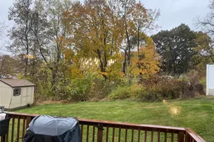 66 Riverview Dr, Fishkill, NY 12524 - Photo 9