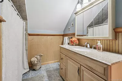 32 Maple Avenue, West Nyack, NY 10994 - Photo 23