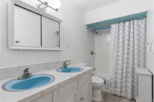 107 E 13th St, Huntington Station, NY 11746 - Photo 15