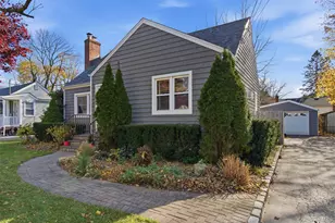 107 E 13th St, Huntington Station, NY 11746 - Photo 3