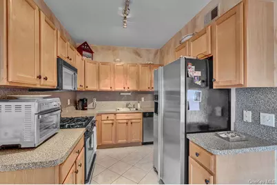 51 Deer Valley Drive, Nesconset, NY 11767 - Photo 3