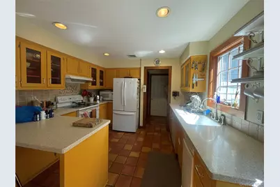 106 Laurel Lane, Port Jefferson, NY 11777 - Photo 7