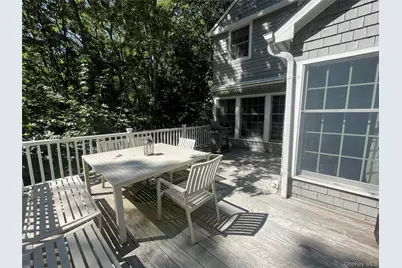 106 Laurel Lane, Port Jefferson, NY 11777 - Photo 31