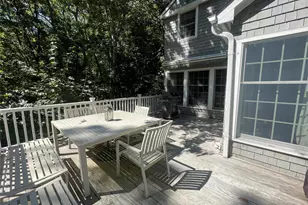 106 Laurel Ln, Port Jefferson, NY 11777 - Photo 31