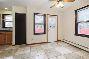 24 Greenhouse Ln, Poughkeepsie, NY 12603 - Photo 11