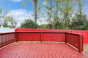 24 Greenhouse Ln, Poughkeepsie, NY 12603 - Photo 33