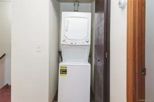 24 Greenhouse Ln, Poughkeepsie, NY 12603 - Photo 31