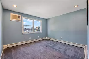 126 Swan Ln, Levittown, NY 11756 - Photo 11