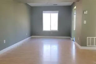 35 Gibbs Rd, Coram, NY 11727 - Photo 7