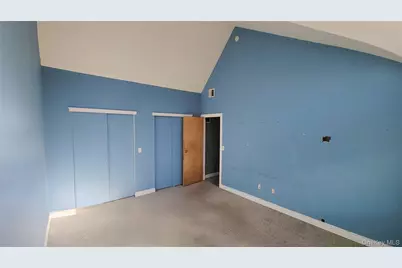 35 Gibbs Road #22, Coram, NY 11727 - Photo 17