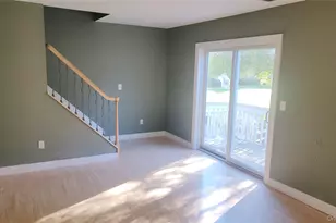 35 Gibbs Rd, Coram, NY 11727 - Photo 11