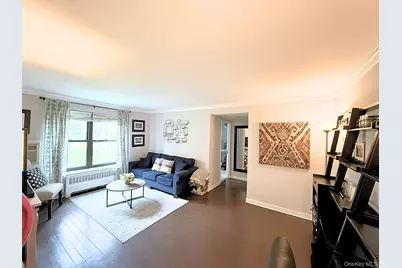 5 Terrace Circle #1G, Great Neck, NY 11021 - Photo 3