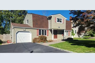 439 Southport Street, Ronkonkoma, NY 11779 - Photo 1
