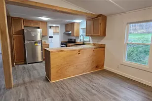 25 Railroad Ave, Long Eddy, NY 12760 - Photo 5