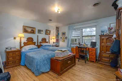 17 Parker Boulevard, Monsey, NY 10952 - Photo 21