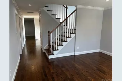 25 Maple Place, Hicksville, NY 11801 - Photo 7