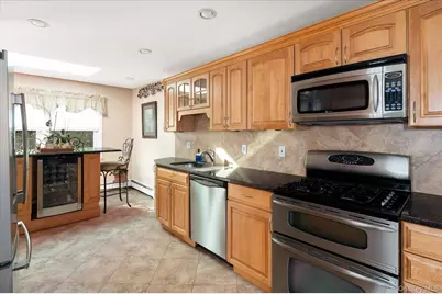 523 Manchester Road, Yorktown Heights, NY 10598 - Photo 9