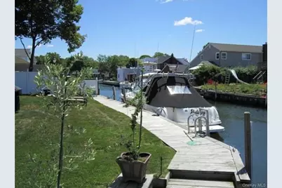 4 Sutton Place, Massapequa, NY 11758 - Photo 19