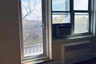 1304 Midland Ave, Yonkers, NY 10704 - Photo 7