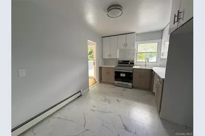 324 Buckingham Road, Cedarhurst, NY 11516 - Photo 7