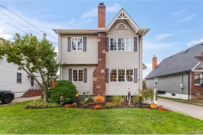 1041 N 4th Street, New Hyde Park, NY 11040 - Photo 1