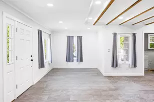 143 Rocky Point Landing Rd, Rocky Point, NY 11778 - Photo 9