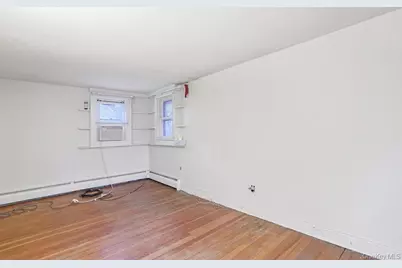 261 Sparkle Road, Yorktown Heights, NY 10598 - Photo 17