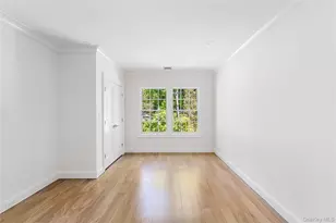 88 Plandome Ct, Manhasset, NY 11030 - Photo 29