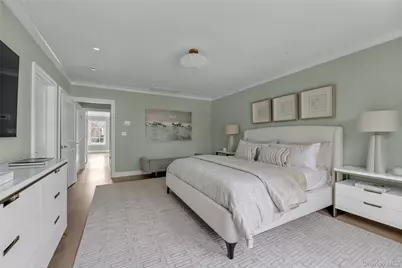 88 Plandome Court, Manhasset, NY 11030 - Photo 23