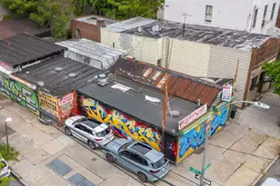 23-03 40th Ave, Long Island City, NY 11101 - Photo 1