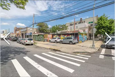 23-03 40th Ave, Long Island City, NY 11101 - Photo 3