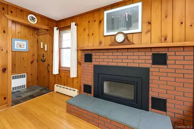 310 S Mountain Road, New City, NY 10956 - Photo 9