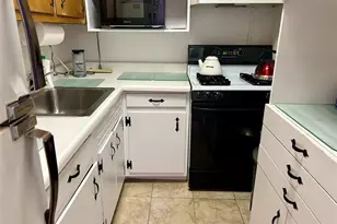 70-20 108th St, Forest Hills, NY 11375 - Photo 3