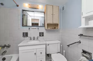 70-20 108th St, Forest Hills, NY 11375 - Photo 7