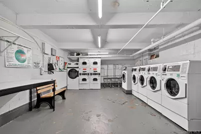 517 Riverdale Avenue #4A, Yonkers, NY 10705 - Photo 25