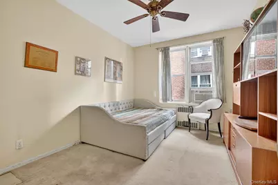 517 Riverdale Avenue #4A, Yonkers, NY 10705 - Photo 23