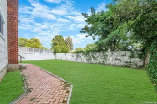 1471 Rosser Ave, Elmont, NY 11003 - Photo 31